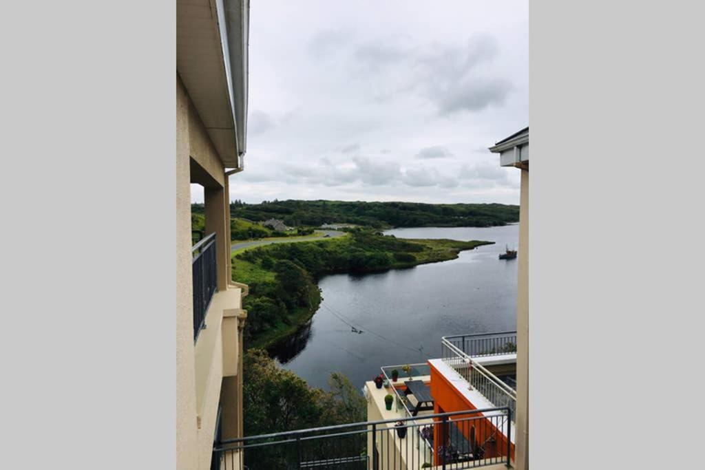 Apartment 4, Clifden Bay Apartments Exterior photo